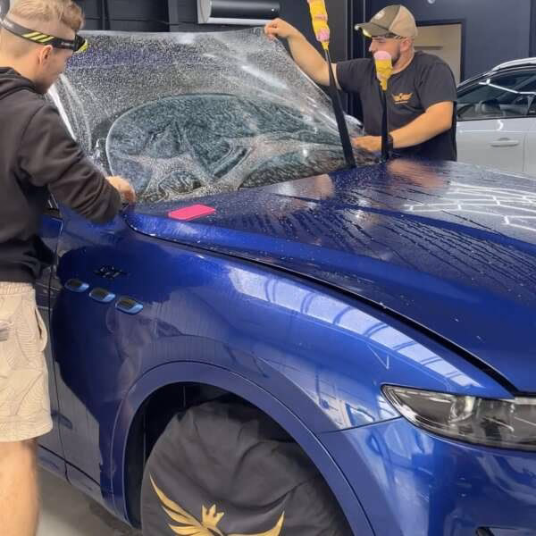 Na czym polega auto detailing wewnątrz?