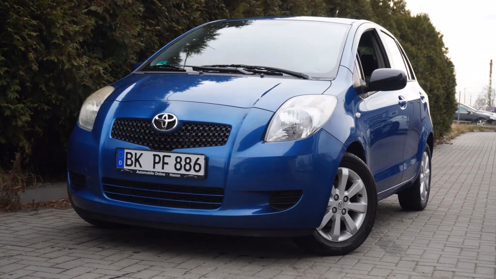 Gdzie dokładnie znajduje się auto komis łęczyca i myjnia samochodowa?