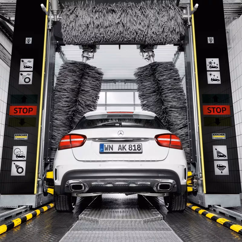 Jak prawidłowo umyć auto na myjni samoobsługowej?