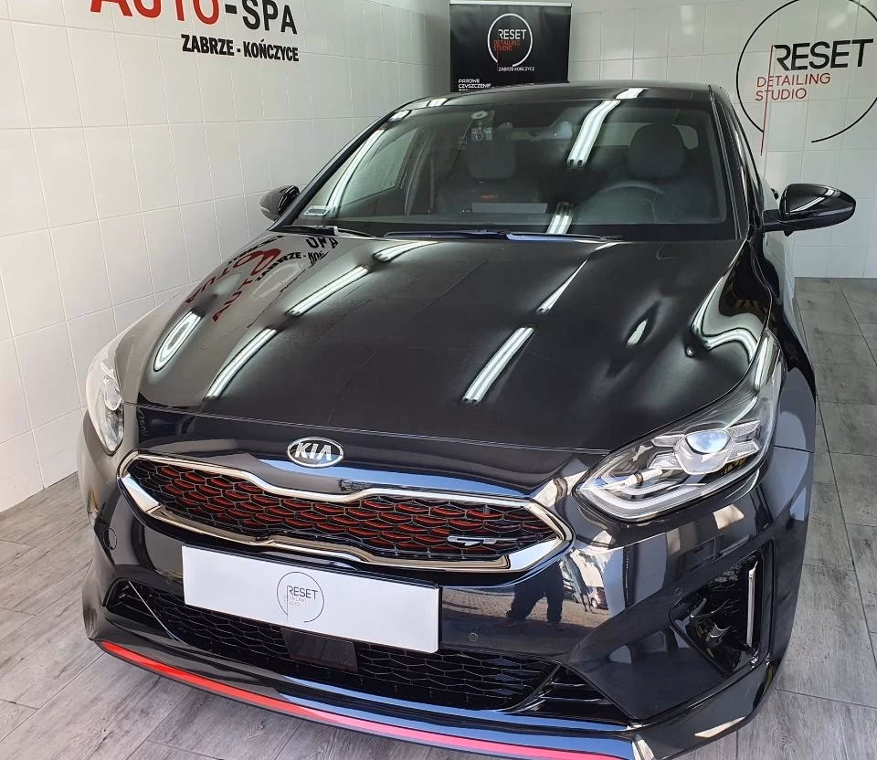 Czy czyszczenie parowe jest bezpieczne dla lakieru?