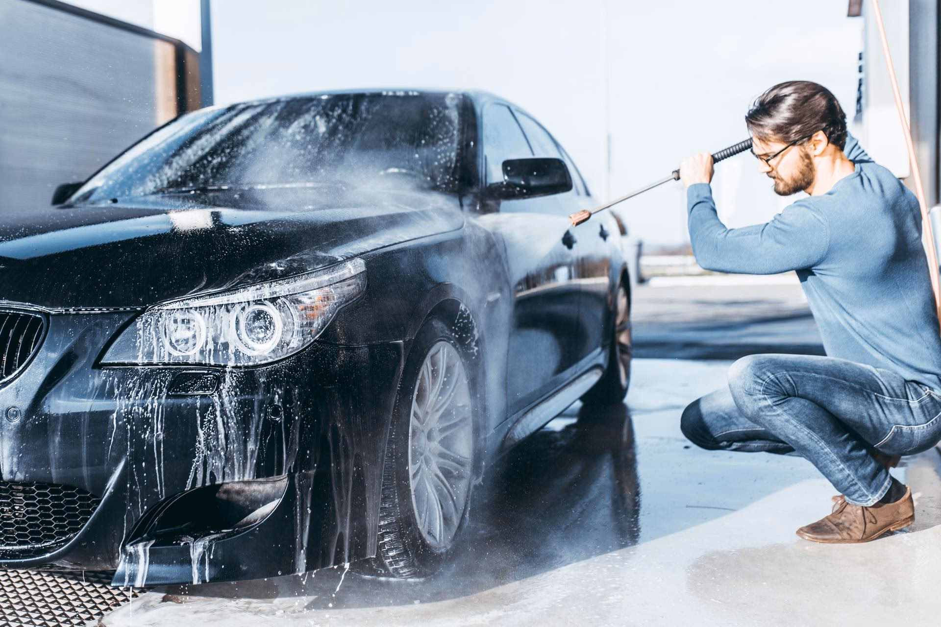 Czy myjnia automatyczna rysuje auto?