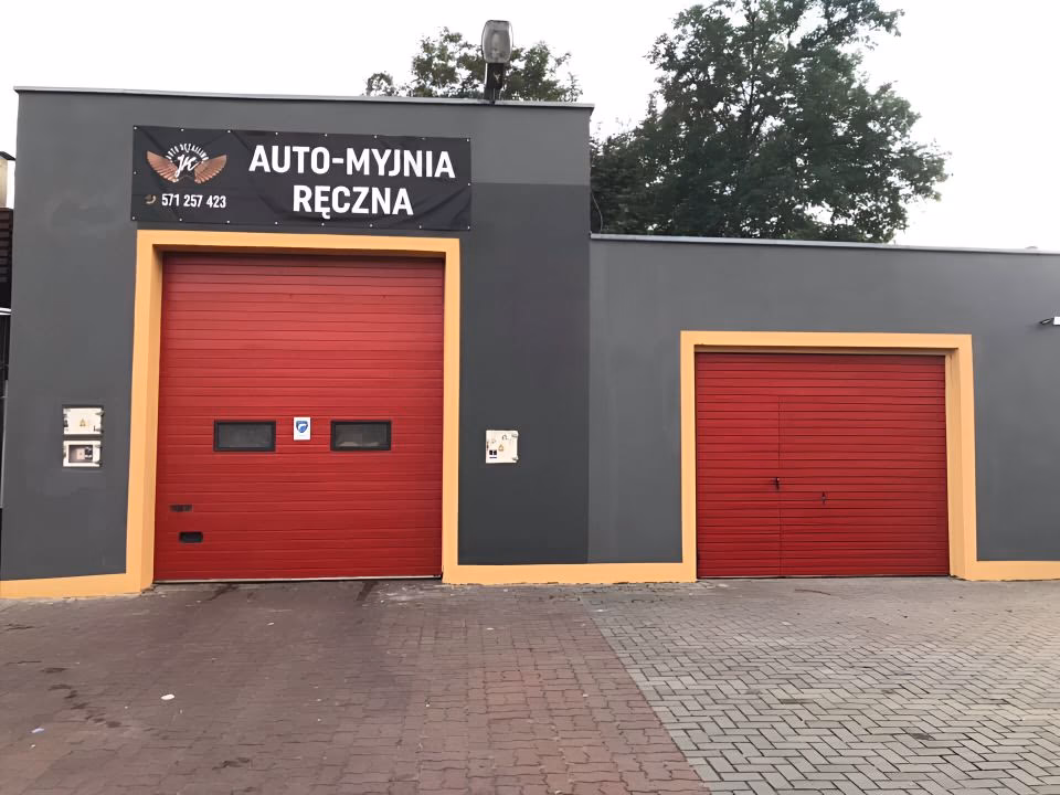 Myjnia Czerwona Tarnów - Firmy w Polsce - Panorama Firm