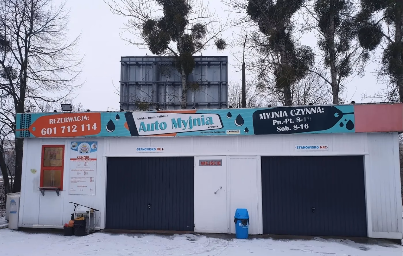 Jak przygotować auto do myjni automatycznej?