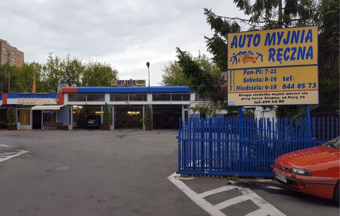 Czy myjnia automatyczna niszczy lakier?