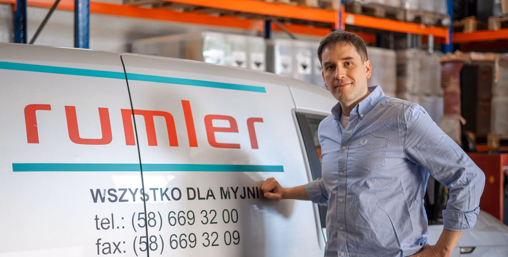 Ile kosztuje umycie auta na myjni bezdotykowej?