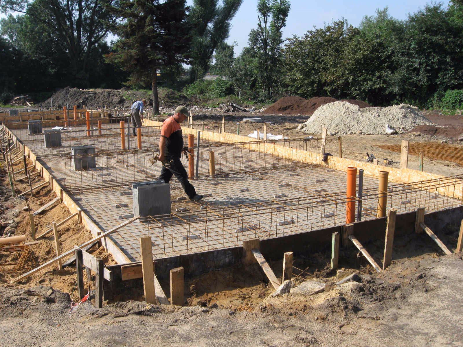 Jaką wodę można używać w myjni samochodowej?